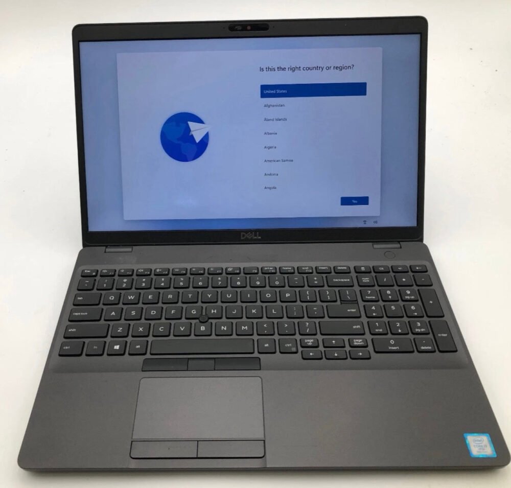 Dell Latitude 5500 i7-8665U 8GB 256GB SSD 15.6" FHD Windows 11 Pro (Used) image 0