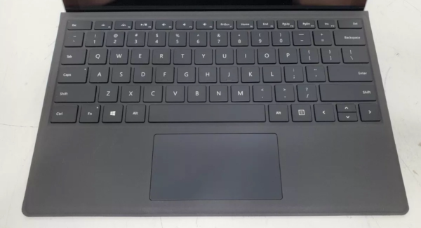 Microsoft Surface Pro 4 Intel Core i5-6300U 2.4GHz 8GB RAM 256GB SSD Windows 10 (Fair conditions) image 8