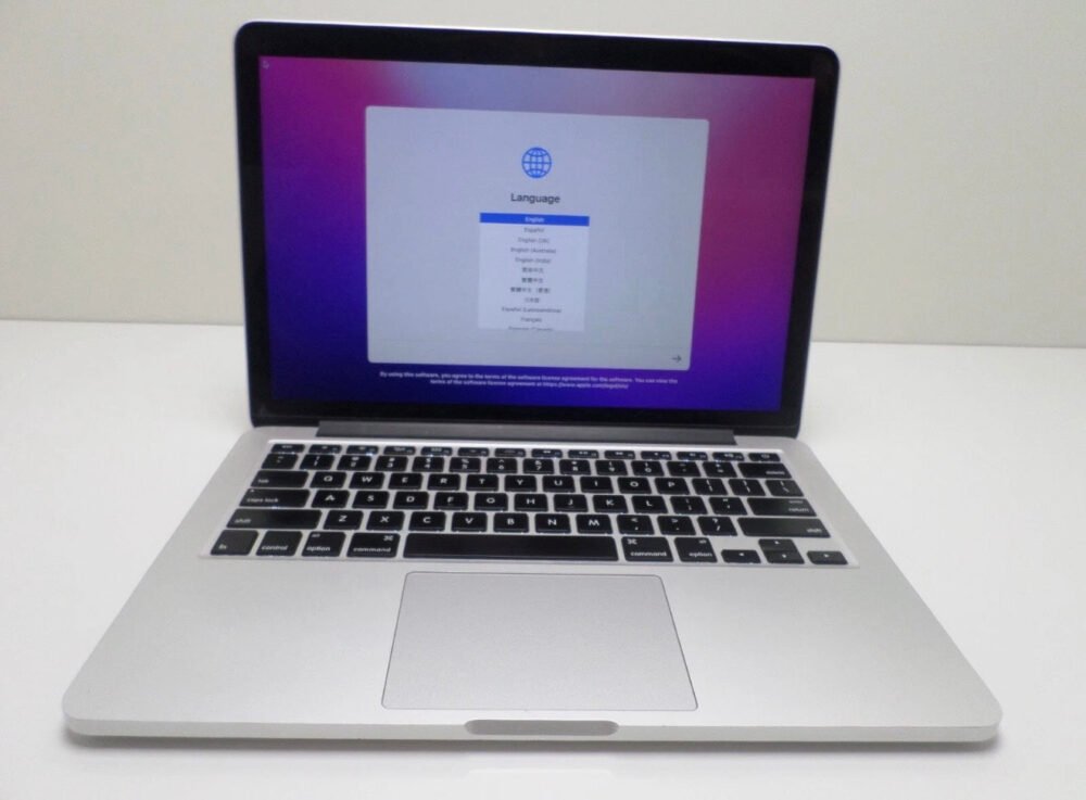 MacBook Pro Retina 13 Silver Early 2015 2.7 GHz Intel Core i5 8GB 128GB SSD OSX Monterey image 1