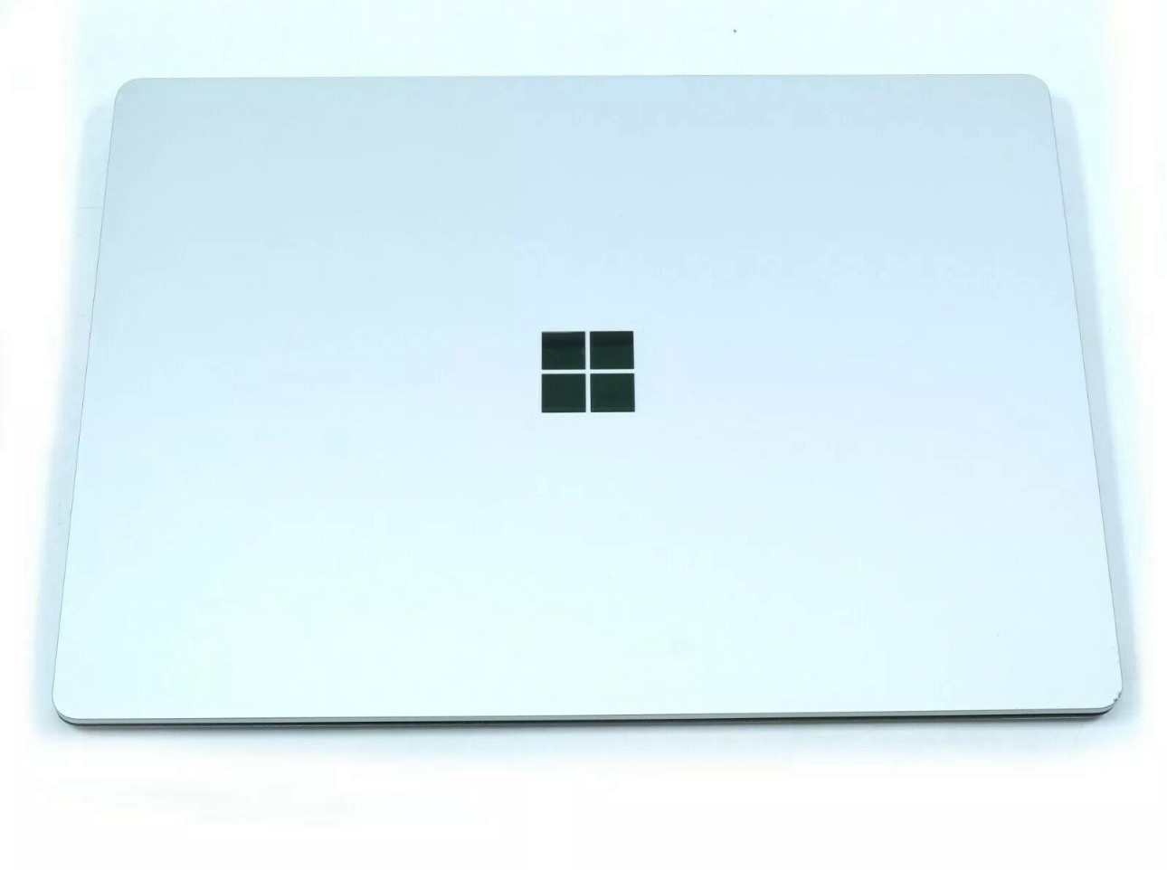 Microsoft Surface Laptop 2 13.5" i5-8350U 8GB RAM 256GB SSD Model 1769 (Good Conditions)